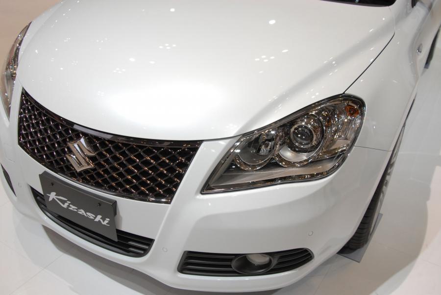  Suzuki Kizashi 2010 года  (фото 107 из 136)